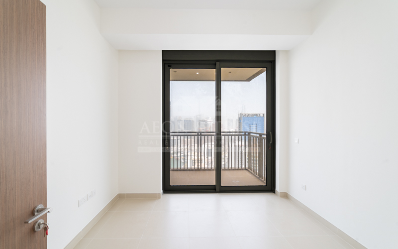 Twin Tower | 2 Bedroom | Canal View